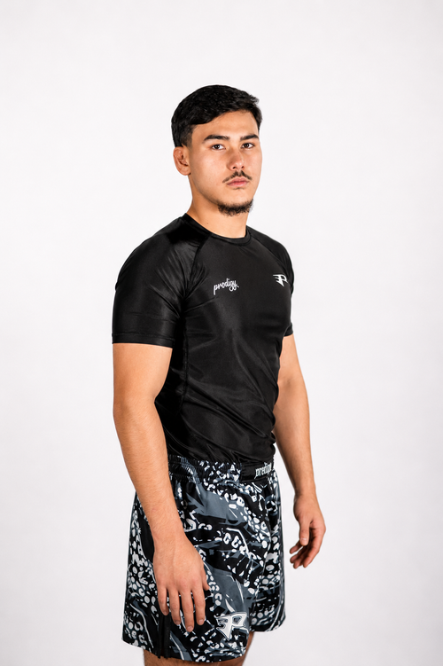 'Pursuit' Rash Guard