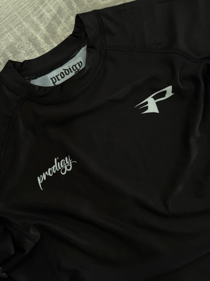 'Pursuit' Short Sleeve Rash Guard